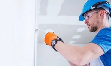 Professional painting and decorating services in Singapore